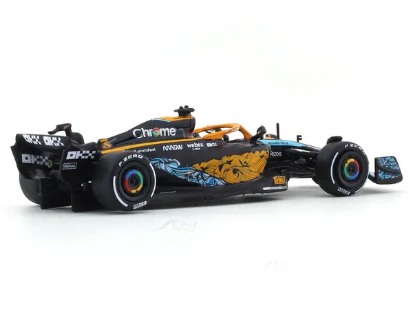2022-McLaren-MCL36-daniel-riccardo-1-64-Tarmac-Works-diecast-scale-model-miniature-car-4_grande.webp