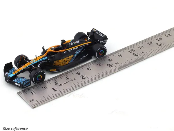 2022-McLaren-MCL36-daniel-riccardo-1-64-Tarmac-Works-diecast-scale-model-miniature-car-9_grande.webp