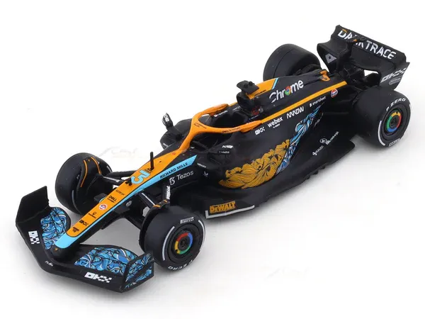 2022-McLaren-MCL36-daniel-riccardo-1-64-Tarmac-Works-diecast-scale-model-miniature-car-7_grande.webp