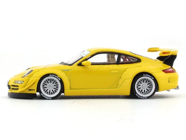 Porsche-911-997-RWB-yellow-1-64-Tarmac-Works-diecast-scale-model-miniature-car-2_grande.webp