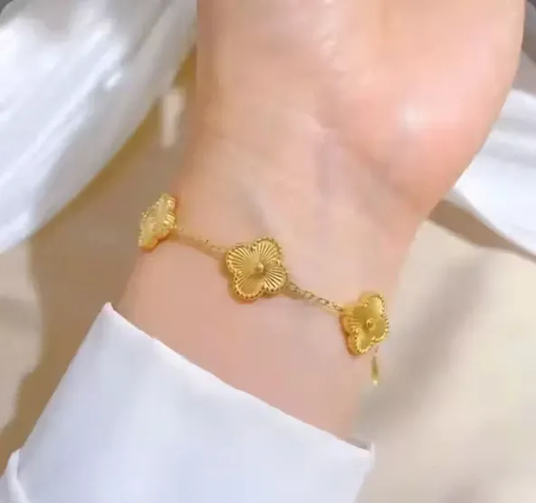 Fancy Gold plated Bracelet For Women And Girls