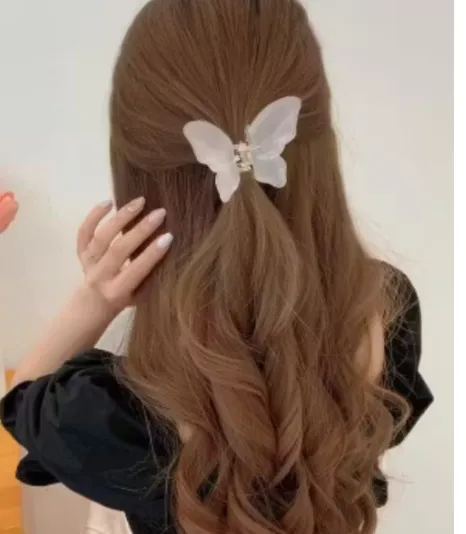 Multicolour Butterfly Clutcher Trendy Hair Accessories For Women And Girls,Pack Of 6